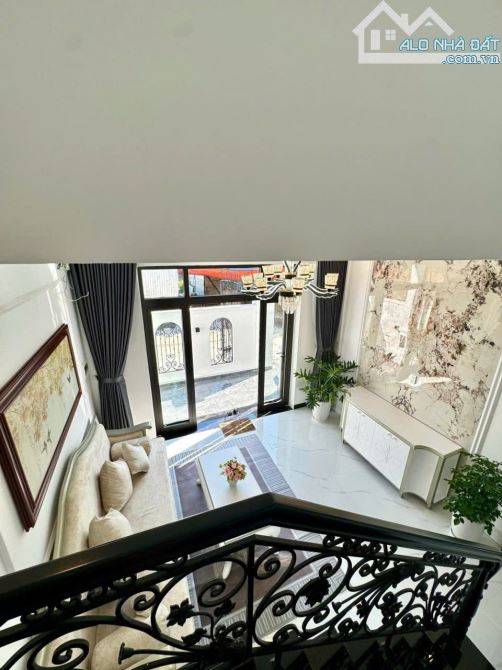Căn Villa 2 Tầng Kiệt Oto Tam Thai Full Nội Thất