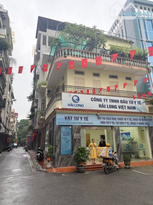 BÁN GẦP LÔ ĐẤT VỈA HÈ Ô TÔ TRÁNH ĐƯỜNG HOÀNG QUỐC VIỆT CẦU GIẤY DT 80M MT 4.5M GIÁ 23 TỶ