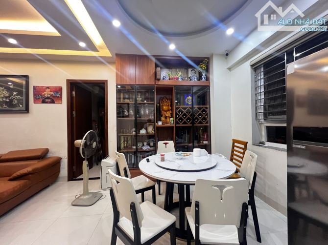 BÁN CĂN CC 96M ,3PN CT3A MỄ TRÌ THƯỢNG GIÁ CHỈ 6,6 TỶ TẶNG TOÀN BỘ NỘI THẤT