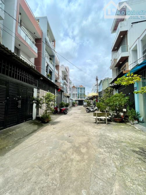 KHU ĐỒNG BỘ - PHẠM VĂN CHIÊU - HXH 8M - 98M² - 4 TẦNG - 8PN