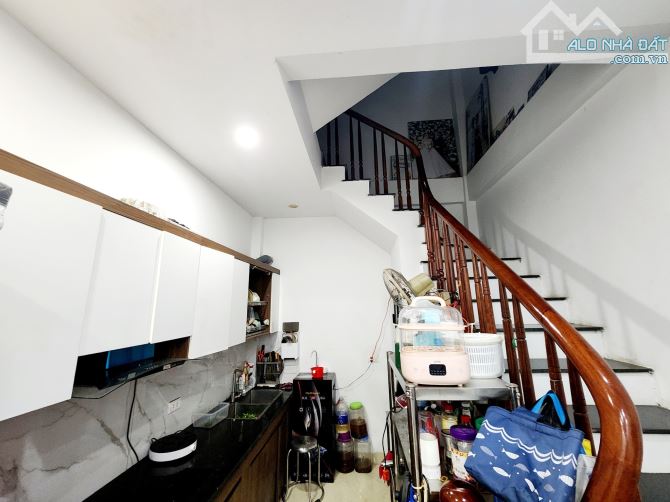 BÁN NHÀ PHAN ĐÌNH GIÓT, DT 33M, 5T, MT 3,2M, GIÁ 7,2 TỶ.