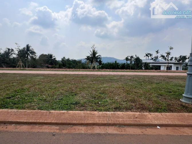 ĐẤT MẶT TIỀN ĐẠI LỘ ĐÔNG TÂY THÍCH HỢP KINH DOANH ĐA NGHÀNH NGHỀ