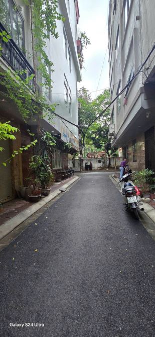 Siêu Nét. Bán Nhà 5 tầng khu phân lô ôtô tránh phố Nguyễn Chí Thanh. 45m2-MT:4,1m