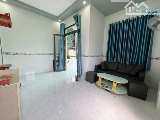 Cần Giuộc bán căn nhà SHR 78m2 thổ cư 5*15