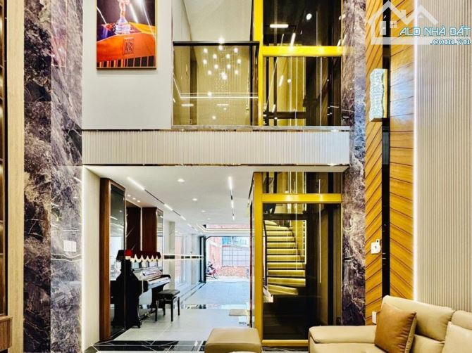 Nhà 4 Tầng, 100m², 8 Phòng Ngủ, Hẻm Ô Tô Thông Ngay Khu Bàu Cát & Đồng Đen, 10Tỷ