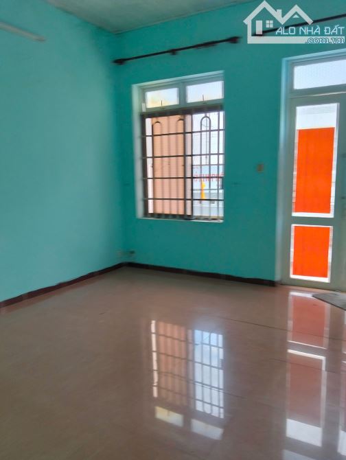 BÁN NHÀ 216M2(150M2 THỔ CƯ ĐƯỜNG NGUYỄN HIỀN GẦN BIỂN BÃI SAU GIÁ 18,5 TỶ