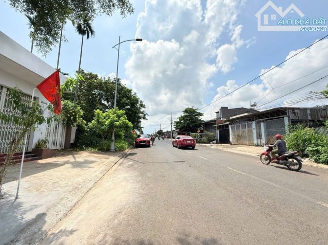 ĐẤT MẶT TIỀN ĐƯỜNG THỦ KHOA HUÂN - BMT 3.5Tỷ