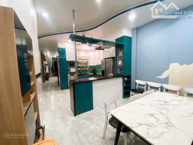Nhà 4 tầng kiên cố, 80m2, Nguyễn Duy Trinh, gần Q2, khu phân lô 6.1t