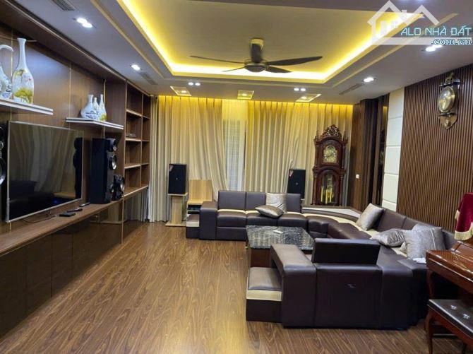 Bán nhà Nguyễn Lương Bằng Phân lô Ô tô tránh, DT 57m x 7 tầng Thang máy Kinh doanh 30 tỷ