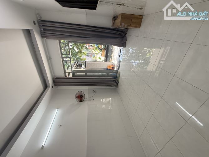 Nhà 2 Tầng Hiệp Bình Phước.47m2, Xe Hơi Đỗ Cửa. Shr. Chỉ hơn 3 tỷ