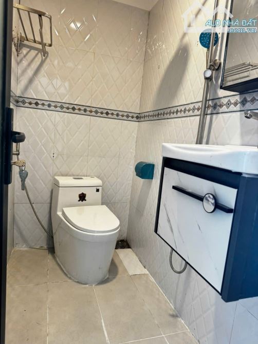 BÁN NHÀ MỚI ĐẸP HẺM PHẠM THẾ HIỂN P.CHÁNH HƯNG. GẦN BV QUẬN 8, GẦN TTTM PARCMALL - 10