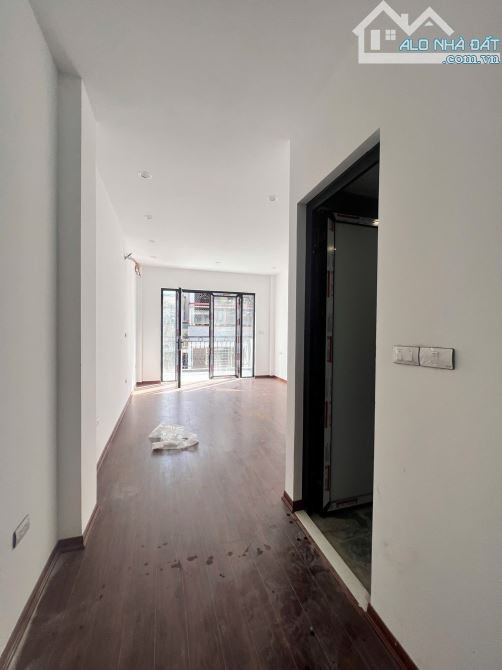 BÁN NHÀ NGÕ 152 HÀO NAM, 7 TẦNG THANG MÁY, XÂY MỚI, Ô TÔ ĐỖ CỬA 50m2 MT 3,8m 21,9 tỷ. - 10