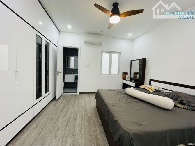 88m2 (4.9 × 18) - NHÀ MỚI ĐẸP CHU VĂN AN - XE HƠI VÀO NHÀ - 3 PN - CHỈ 12 TỶ - 10