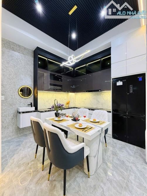 THỐNG NHẤT GÒ VẤP.  3 TẦNG. KHU VIP CAO TẦNG - LÔ GÓC 2MT KO LỘ GIỚI - HẺM XE TẢI THÔNG BỜ - 10