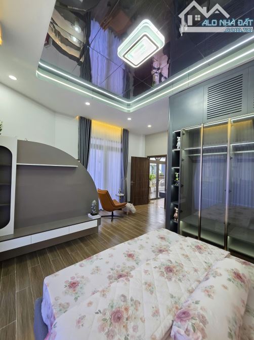 Bán căn góc mới 1T2L, đường D1 KDC Lê Phong Bình Chuẩn 1, full nội thất xịn - 11