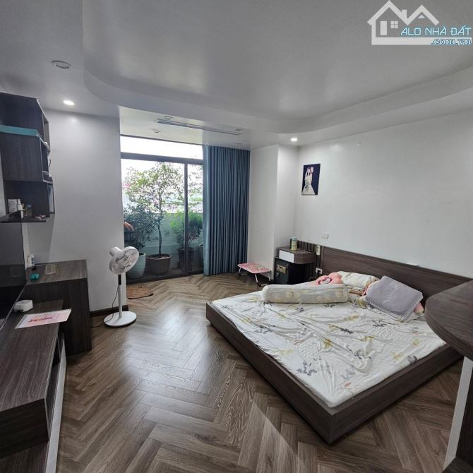 Bán CH Duplex số 4 Chính Kinh, Thanh Xuân, 223m2, 5N,3WC, giá 15.8 tỷ - 11