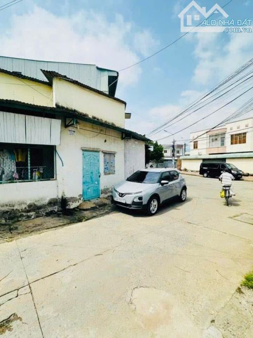 Nhà bán P.An Bình góc 2 mặt tiền 64m2 gần đường Trần Quốc Toản 3PN 2,75 tỷ đường 6m - 11