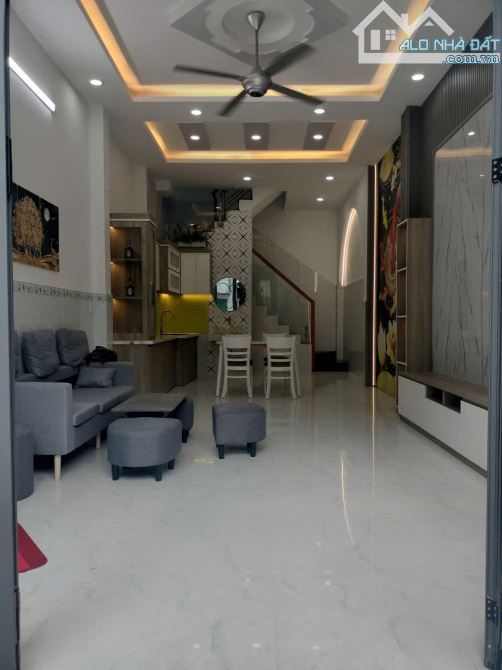 Nhà 2 tầng, mua vào ở ngay - đường số 4 (Lê Văn Quới), Bình Tân - 1