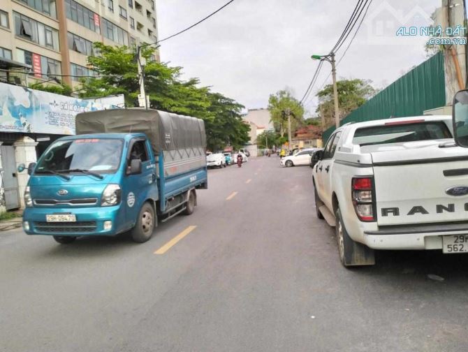 Bán nhà đường Thịnh Liệt lô góc đón đầu quy hoạch 580m2 Mặt tiền 25m, giá 145 tỷ