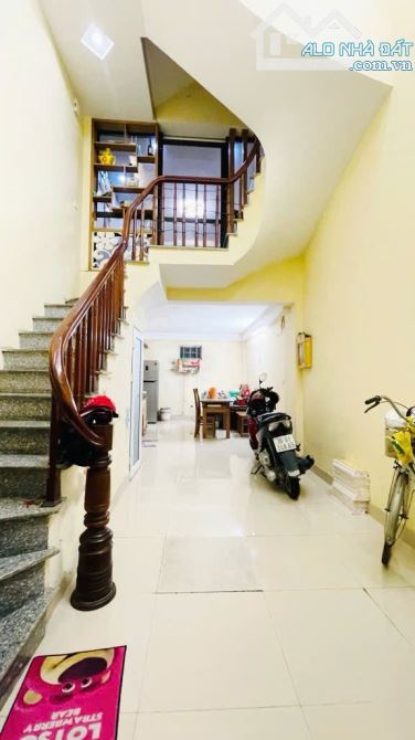 Chính chủ nhờ em Ty bán Đa Sỹ_Lô góc ba_Nhà đẹp dân xây_full nội thất_Ôtô lùi cửa_37m_6Tỷ6 - 1