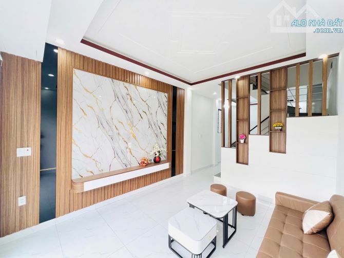 Bán Nhà Mặt Ngõ Đằng Hải - Lô Góc Siêu Thoáng, Hải An. 2,76 tỷ , 3 tầng , 37m. - 1