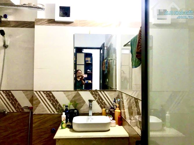 HƠN 9 TỶ CÓ NGAY CĂN CCMN 10 PHÒNG , CHO THUÊ DÒNG TIỀN - 1
