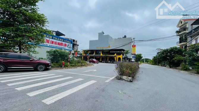 Cần bán lô góc 114m đất đấu giá Tổ 1 Thị Trấn Sóc Sơn vỉa hè kinh doanh nhỉnh 10 tỷ xíu - 1
