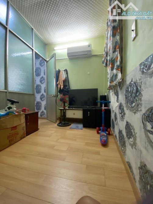 B.ÁN NH.À NỞ HẬU - CHỢ ÔNG ĐỊA DÂN CƯ CỰC KỲ ĐÔNG  - HẺM BA GÁC THÔNG TỨ TUNG ,  Lý Thường - 1