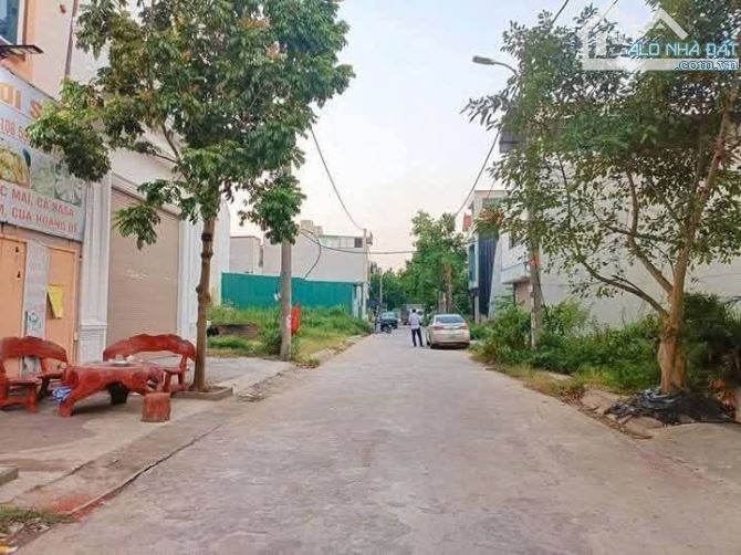 💥💥💥ĐẤT DỊCH VỤ TỔ 5 - LÀN 2 - ĐƯỜNG 6m, VỈA HÈ 3m - KINH DOANH MỌI LOẠI HÌNH - GIÁ 7x t - 1