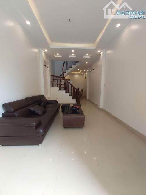 Bán nhà Hà Trì 33m2, 4 ngủ đi bộ ra trường cấp 1 Mericure, giá chỉ nhỉnh 6 tỷ - 1