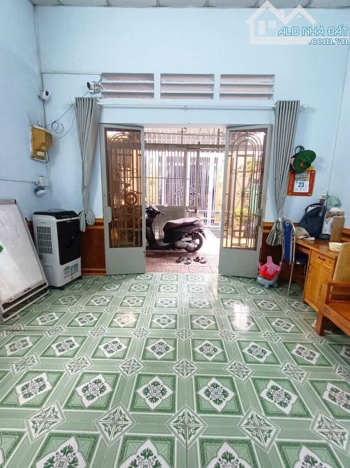 Bán nhà cấp 4 sổ riêng công chứng ngay - 1