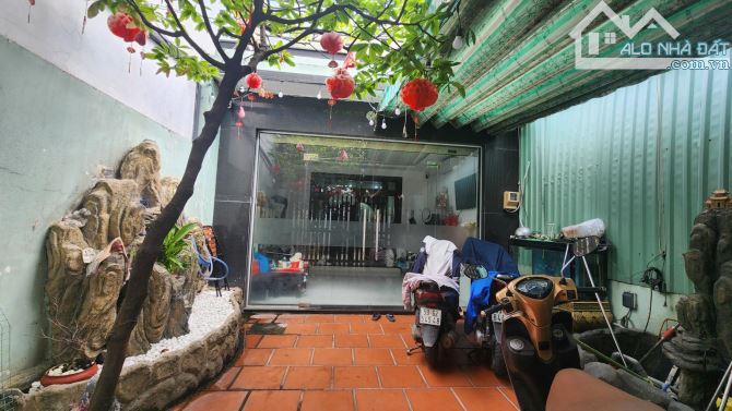 Nhà Bán Nguyễn Văn Qúa P TTH Q12 5X23 3 lầu hxh 6,1 tỷ - 1