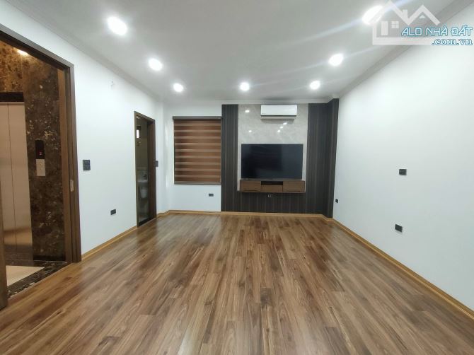 BÁN TÒA NHÀ 7 TẦNG THANG MÁY VÕNG THỊ TÂY HỒ– LÔ GÓC  MT RỘNG ÔTÔ KD- DT 80M2/7T/GÍA 26 TỶ - 1