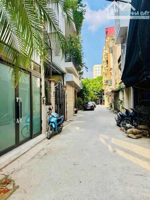 Bán nhà phố Nguyễn Văn cừ quận Long Biên Hà Nội - 1