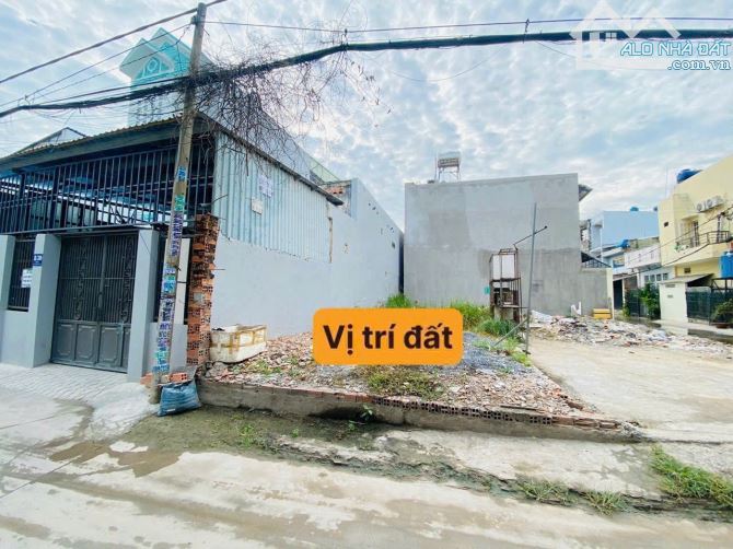 Bán đất mặt tiền Thạnh Xuân 39 ngay Hà Huy Giáp vào 120m - 1