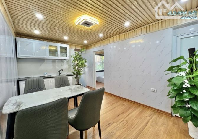 Nhà Tập Thể Nguyễn Chính, diện tích 90m,3PN, 2wc, giá 2,550 triệu. - 1