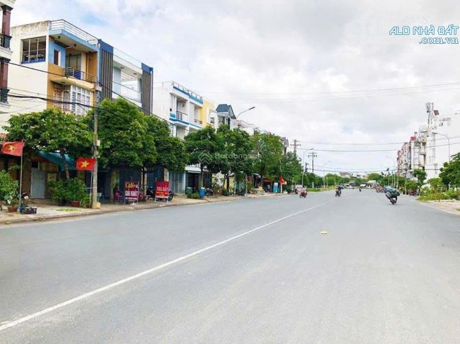 Cần Bán Lô Đất Ngay KCN Giang Điền - Giá 990tr - Sổ Sẵn - 1