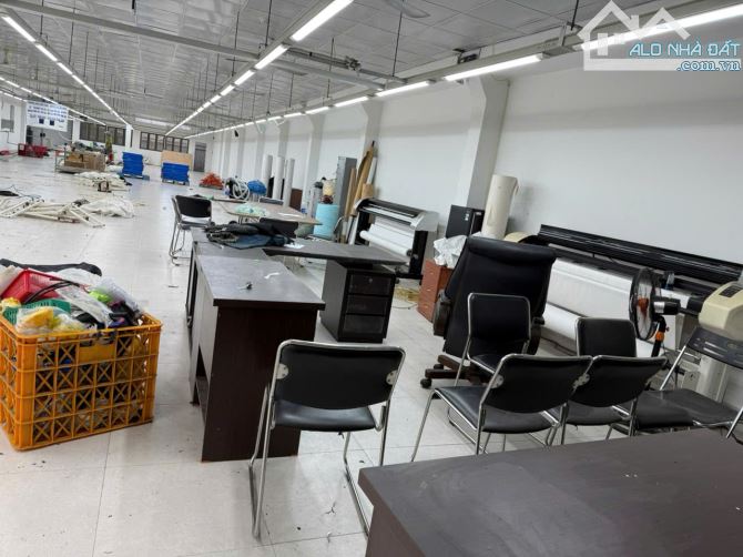 Cho thuê kho GIÁ RẺ 1.500m2 đường Trường Chinh, P. Tân Hưng Thuận, Q.12. - 1
