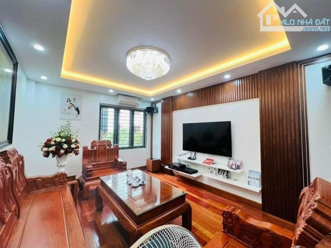 BÁN NHÀ GẦN TRƯỜNG BÁCH KHOA - DT 75M2 - GIÁ TỐT - 1