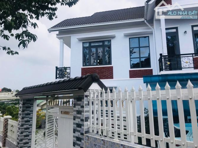 Bán Villa 3 Mặt Tiền Hùng Vương P10 Đà Lạt - 1