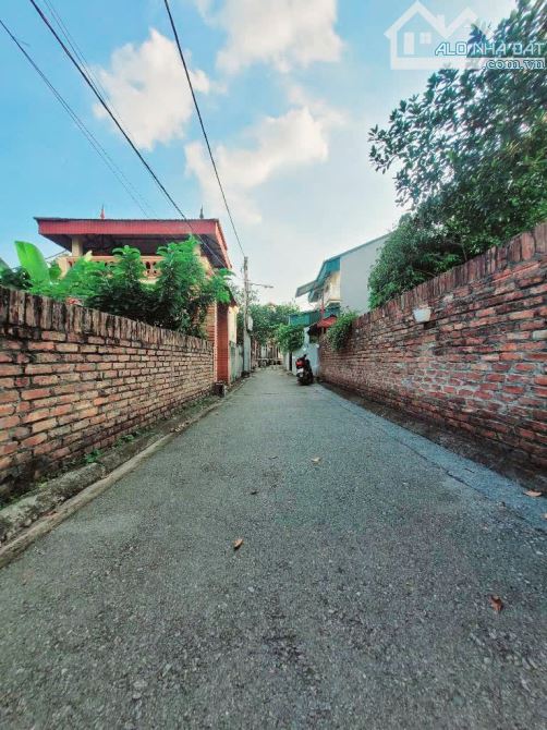 BÁN 43M² ĐẤT TẠI KIM SƠN – GIA LÂM, MT RỘNG- Ô TÔ TẢI VÀO NHÀ, GIÁ TỐT ĐẦU TƯ- DỄ RA HÀNG - 1
