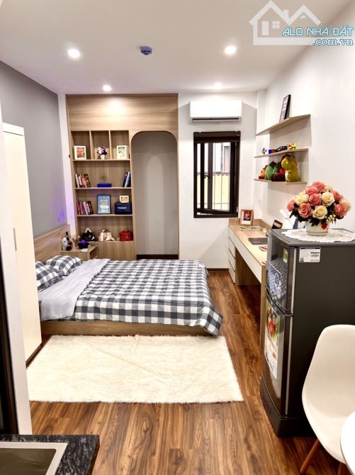 BÁN TÒA CCMN NGUYỄN XIỂN 75M2 7 TẦNG 23PKK DÒNG TIỀN 1.2 TỶ/NĂM GIÁ 16 TỶ - 1