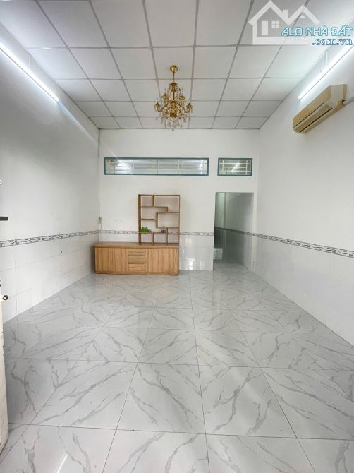 Bán lỗ vốn căn nhà Đ.Cây Da - củ chi - 133m2 - sổ riêng - 855 triệu - 1
