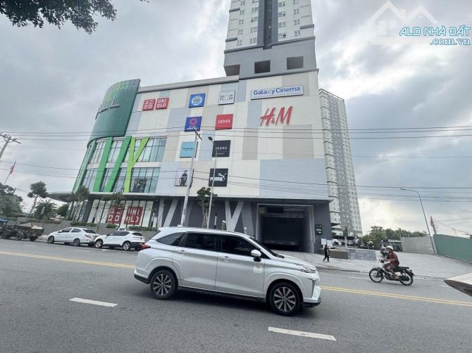 BÁN NHÀ MẶT TIỀN CAO LỖ DIỆN TÍCH 361m2 ( 8m X 33m). ĐANG CHO THUÊ 130 TRIỆU/ THÁNG - 1
