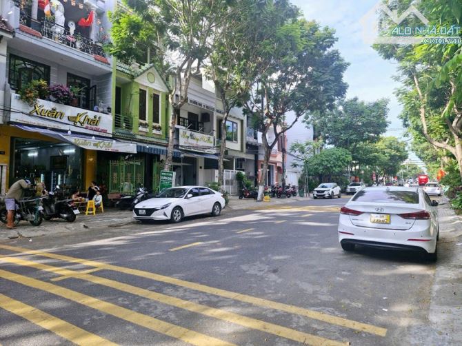 BÁN GÓC 2 MẶT TIỀN : DƯƠNG KHUÊ VÀ VÕ NHƯ HƯNG, CÁCH SÔNG HÀN 200M, GIÁ 23,5 TỶ. GỌI HƯƠNG - 1