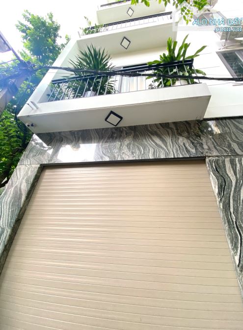Cách BV Tâm Anh 200m. bán Nhà 6Tầng - Thang Máy. 12Tỷ, Mặt Tiền Rộng 6m,VF5 Lượn Quanh Nhà - 1