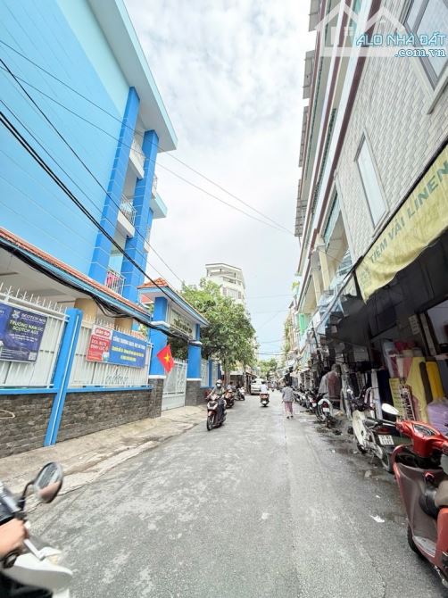 CHỢ VẢI TÂN BÌNH - 1 bước ra MT Tân Tiến, 4.2x11 - 4 tầng đúc, sổ vuông A4 - 6.95 tỷ - 1