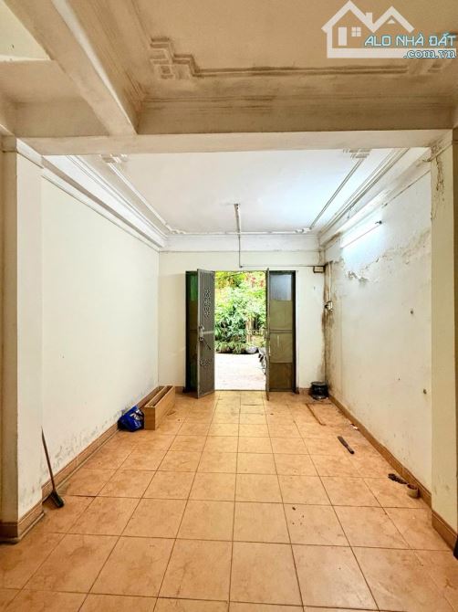 Bán nhà Phố Nghĩa Tân 37m2 ôtô tránh kinh doanh 3 tầng - 1