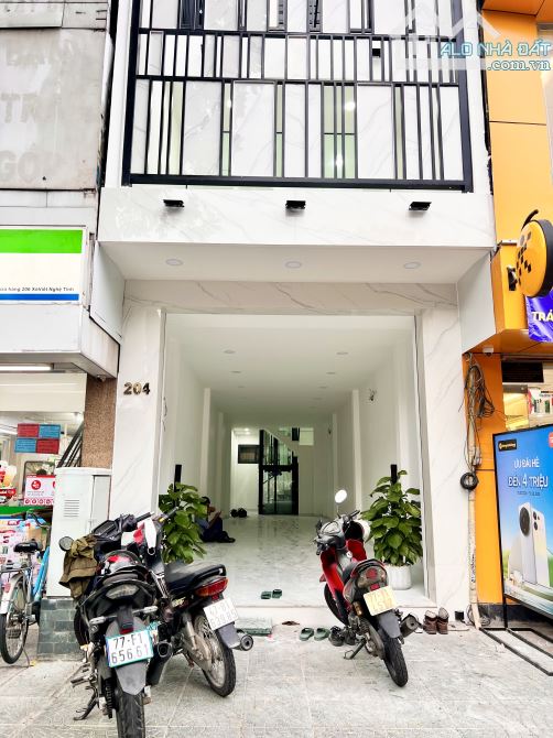 5 tỷ sở hữu nhà MT đường Huỳnh Văn Bánh, vị trí đẹp, ngay Nguyễn Văn Trỗi, bán gấp, 14 tỷ - 1