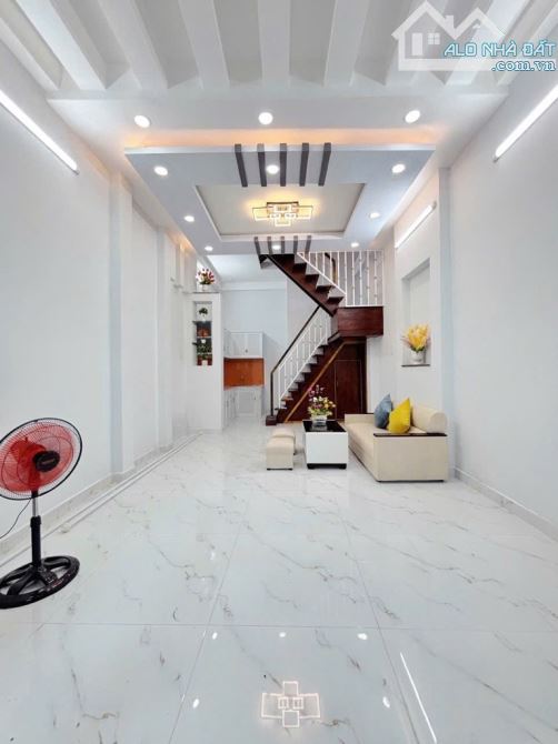 BÁN NHÀ 3 TẦNG TÂN HÒA ĐÔNG GIÁP QUẬN Phú LÂM QUẬN 6 GIÁ NHỈNH 3 TỶ - 1